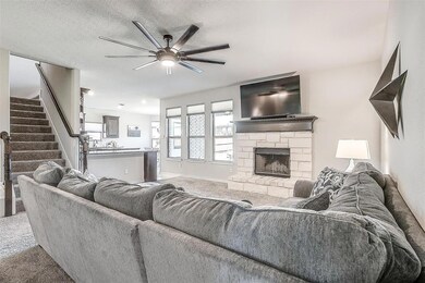 1627 Glade Meadows Dr, Burleson, TX 76058 - photo 6