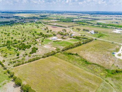 5950 Western Star Dr, Justin, TX 76247 - photo 4