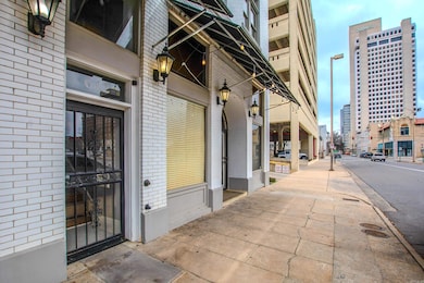 612 Center St unit 5, Little Rock, AR 72201 - photo 2