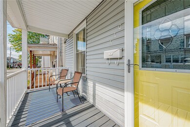 410 Walnut St, Latrobe, PA 15650 - photo 2