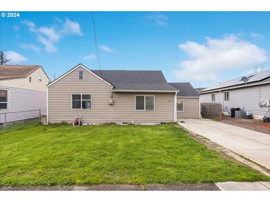 543 NW Yamhill St, Sheridan, OR 97378 - photo 2