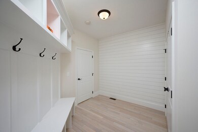 54 Metacomet Rd unit 17, West Bridgewater, MA 02379 - photo 5