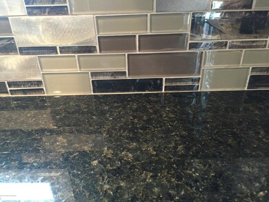 33 Railroad Unit A St, Moosic, PA 18507 - photo 5