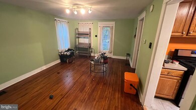 10 S Walnut St, Mechanicsburg, PA 17055 - photo 4