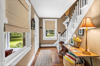 156 Old Tavern Rd Howell, NJ-08