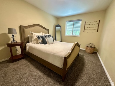 63 E 820 S, Centerville, UT 84014 - photo 3