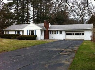 39 Country Club Dr, Brockton, MA 02301 - photo 2