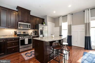 1812 Honeysuckle Ct, Downingtown, PA 19335 - photo 2