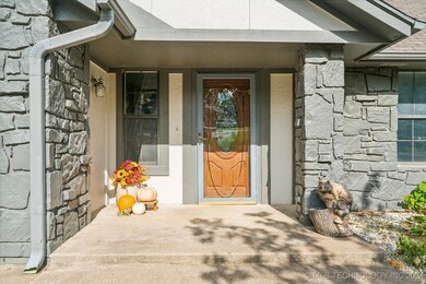 6924 S 32nd West Ave, Tulsa, OK 74132 - photo 3