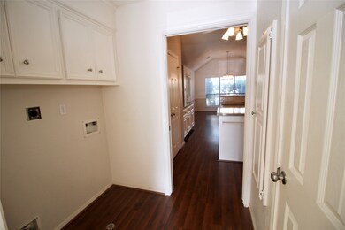 303 Live Oak Ln, Friendswood, TX 77546 - photo 7