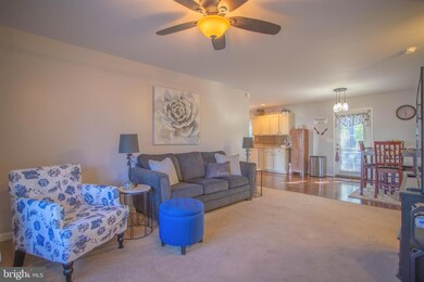 44 Planet Ct, Martinsburg, WV 25404 - photo 5