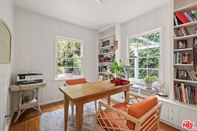 5630 Spreading Oak Dr, Los Angeles, CA 90068 - photo 7