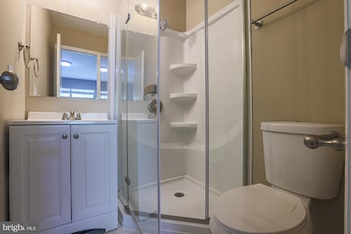 22 Bannock Ct, Randallstown, MD 21133 - photo 5