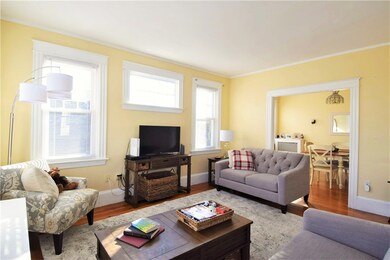 2nd floor Living Room