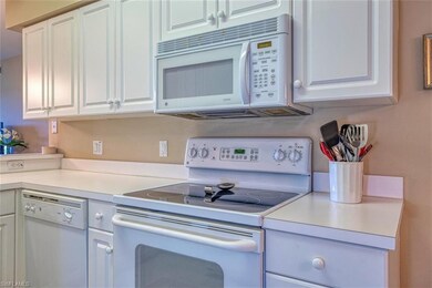 Upgraded cabinets -  2720 Cypress Trace #2919