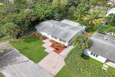 1205 S Lake Dr, Lantana, FL 33462 - photo 7