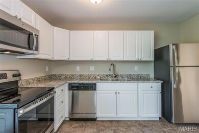 1167 Musket Dr, Saint Charles, MO 63304 - photo 6