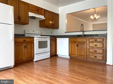 1443 Templeton Place, Rockville, MD 20852 - photo 3