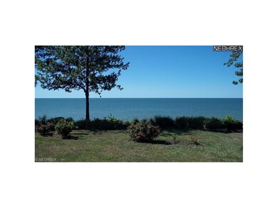 5219 Edgewater Dr, Sheffield Village, OH 44054 - photo 2