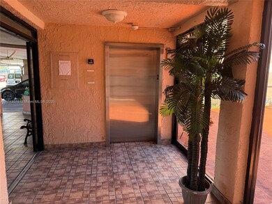 6175 W 20th Ave unit 205, Hialeah, FL 33012 - photo 4