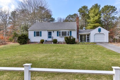 832 Putnam Ave, Cotuit, MA 02635 - photo 2