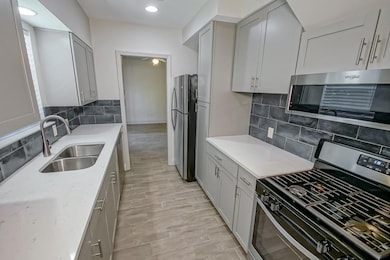 2324 Short St, New Orleans, LA 70118 - photo 7