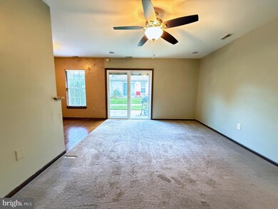 2139 E Chestnut Ave unit 27, Vineland, NJ 08361 - photo 4