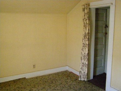 410 N 6th St, Niles, MI 49120 - photo 6