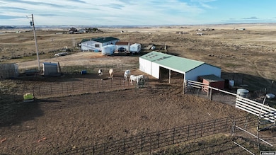 31 Windhil Rd, Douglas, WY 82633 - photo 5