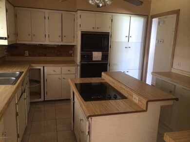 6404 Ledbury Dr S, Jacksonville, FL 32210 - photo 3