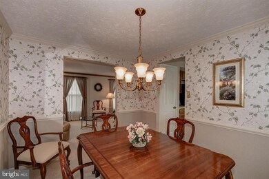 2840 Schubert Dr, Silver Spring, MD 20904 - photo 6