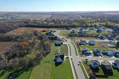 8916 Meadowlark Pkwy, Horace, ND 58047 - photo 4