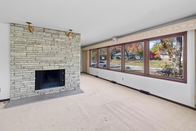 3919 Hillview Dr (5)