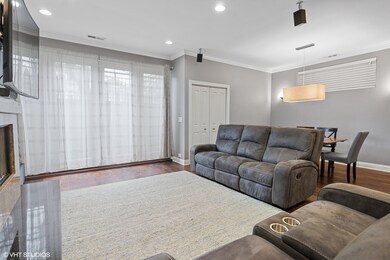 6216 N Fairfield Ave unit G, Chicago, IL 60659 - photo 4