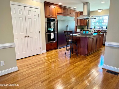 8DFD2746-AF31-47F4-9593-787E3516E4B3