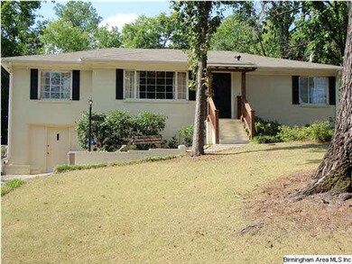 This freshly painted beautiful three bedroom/ two 