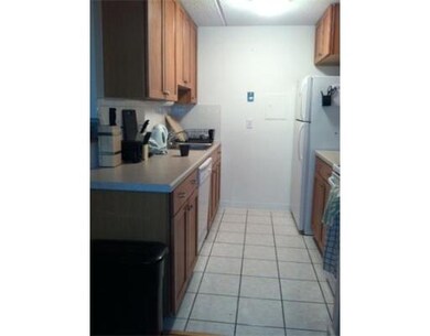 12-16 Ellery St unit 405, Cambridge, MA 02138 - photo 2