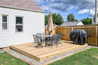 28886 Hazel Ave, Wickliffe, OH 44092 - photo 5