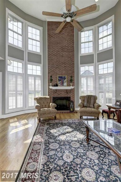 11545 Jamestown Ct, Laurel, MD 20723 - photo 6