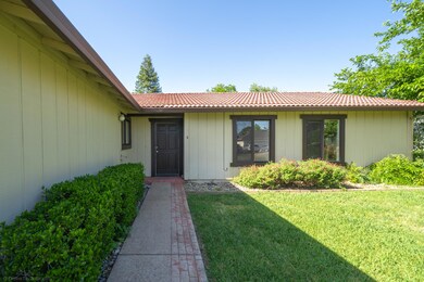1930 Cirrus St, Redding, CA 96002 - photo 5