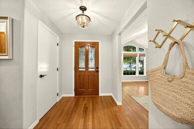 760 Annalee Dr, Central Point, OR 97502 - photo 5