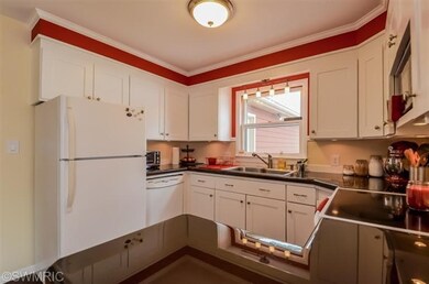 1662 Mapleview St SE, Grand Rapids, MI 49508 - photo 3