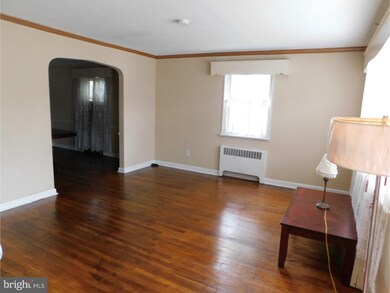 405 W Providence Rd, Aldan, PA 19018 - photo 4
