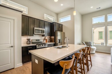 116 Knights Bridge Park Ln, Houston, TX 77018 - photo 7