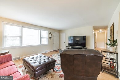 4950 Monroe Dr, Brookhaven, PA 19015 - photo 7