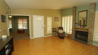 4 - FRONT DOOR
