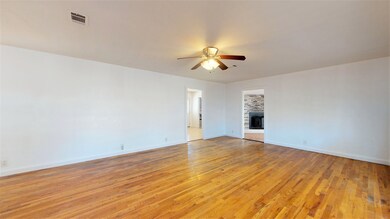 1304 Mountain View Ave, Alamogordo, NM 88310 - photo 4