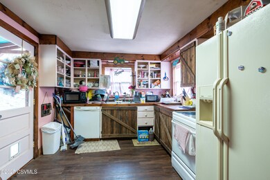 29 Robbins Rd, Bloomsburg, PA 17815 - photo 4