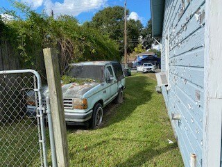 706 Turner Dr, Houston, TX 77076 - photo 4