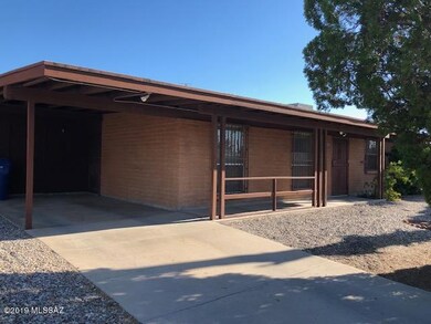 Carport/Storage room